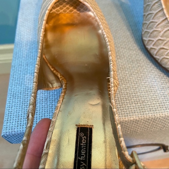 Daisy Fuentes open toe slingback heels - Picture 9 of 9